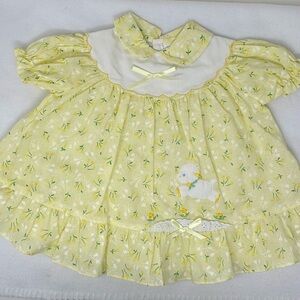 Vintage Mayfair Floral Baby Girl Dress With Lamb Applique Size 18 Months